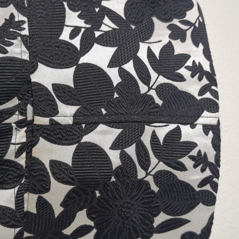 White House Black Market Womens Jacket Floral Brocade Zip Classic Quiet Luxury 6 - Picture 7 of 16